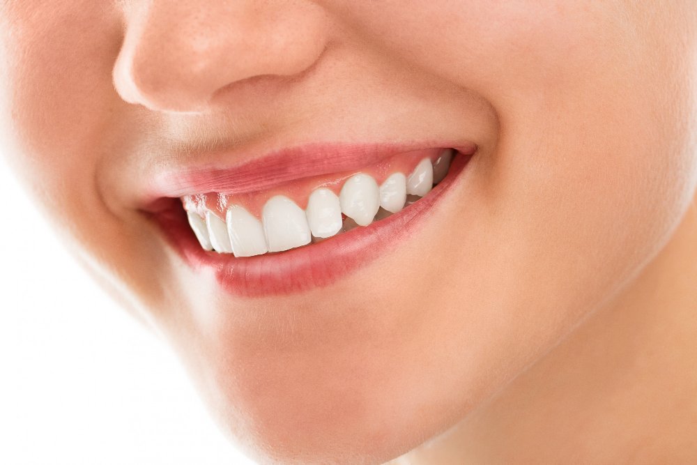 EQUILIBRIO ENTRE ESTÉTICA Y SALUD DENTAL